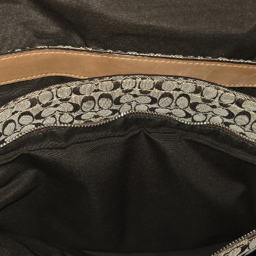 EUC: Coach (Sm Cc's) Men's Y2K Messenger Bag - Picture 10 of 16